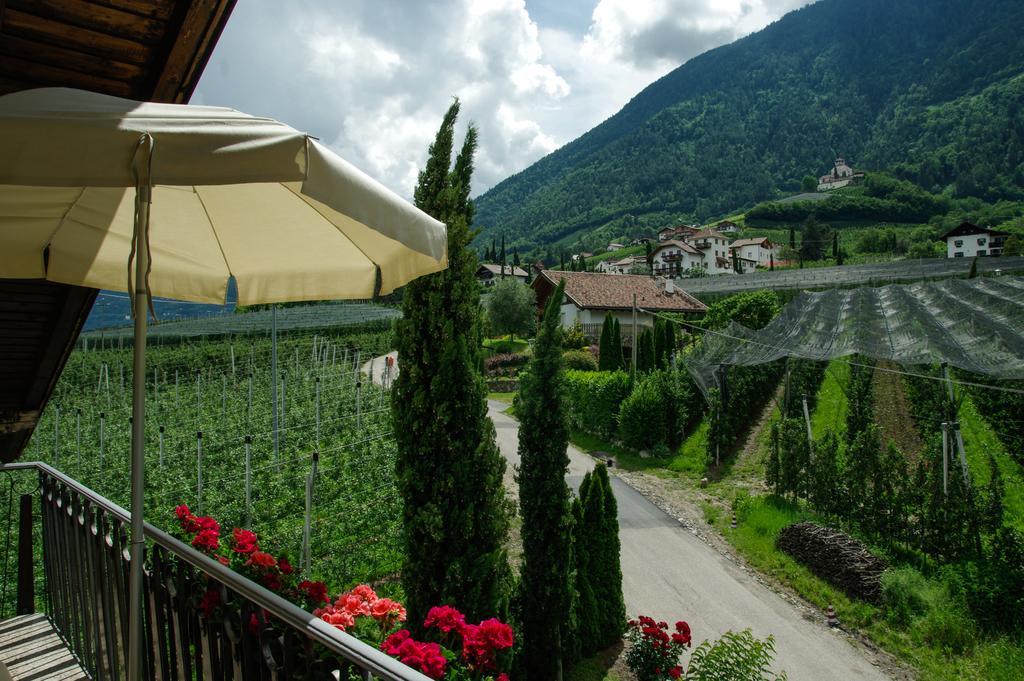 Appartamento Haus Sonnegg Marlengo Esterno foto