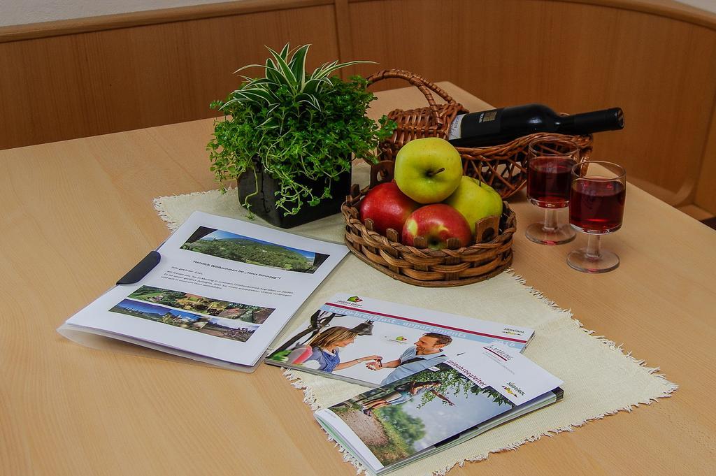 Appartamento Haus Sonnegg Marlengo Esterno foto
