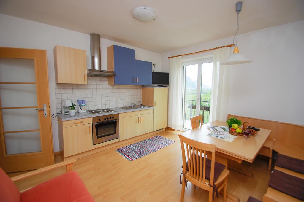 Appartamento Haus Sonnegg Marlengo Esterno foto